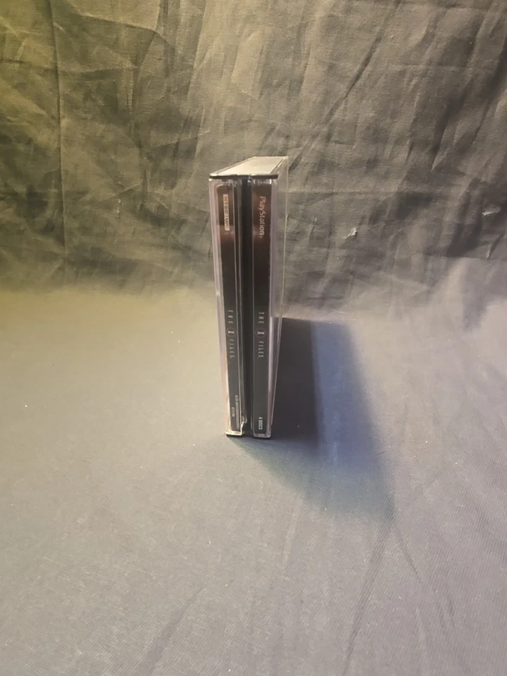 The X-Files (Sony PlayStation 1 PS1, 1999) Complete 4 Disc Game Untested - Image 2 of 4