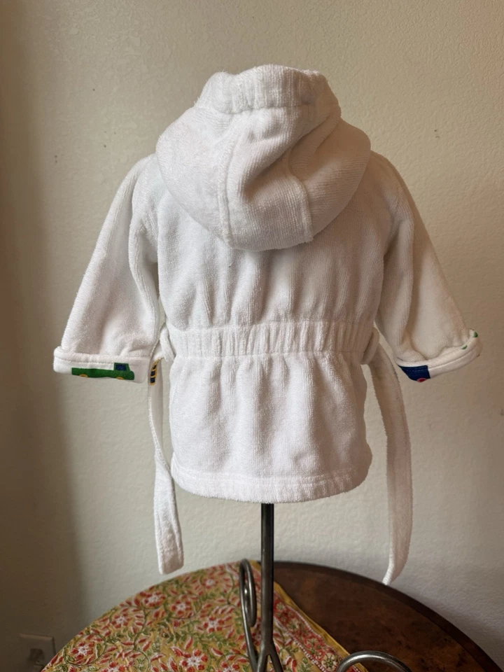 MARIMEKKO Pikku Bo Boo Katsuji Wakisaka Iconic Car Bathrobe Swim Skandi Designer - Image 4 of 4