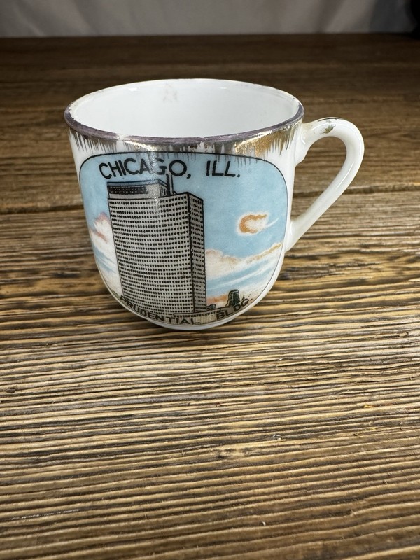 Vintage Chicago Prudential Building Souvenir Mug 1950s Illinois