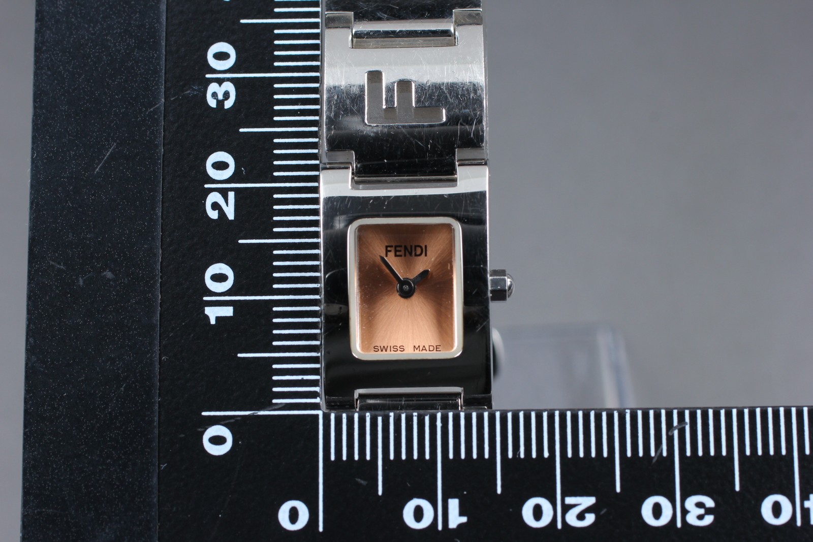 *Near MINT in Box* Fendi 3150L Pink Dial Silver Quartz Womens Watch From JAPAN thumbnail 6