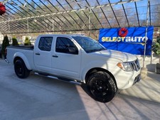 2015 Nissan Frontier SL one owner clean carfax 62k miles