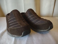 Easy Spirit Womens Traveltime Brown Size 8.5 M Comfort Slip On Clogs Mules 