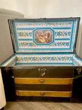 ANTIQUE FLAT TOP VICTORIAN STEAMER TRUNK COFFEE TABLE  UPDATED INTERIOR 1800