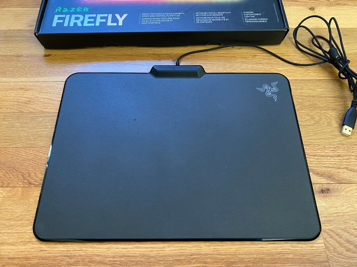 Razer Firefly Chroma Hard Gaming Mouse Pad w/ Box Black Works