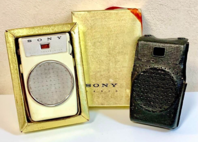 SONYトランジスタラジオ1958年製TR-610 VTG 1958 SONY TR-610 Transistor Radio Working w/Rare Original case