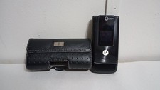 Motorola W490 T-Mobile 3G Flip Phone W/ Case No Charger Untested