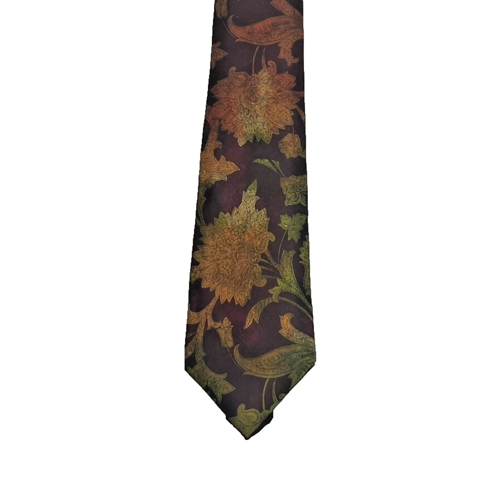 Gravata de seda Burberrys By London's clássica design floral vintage - Imagem 4 de 4