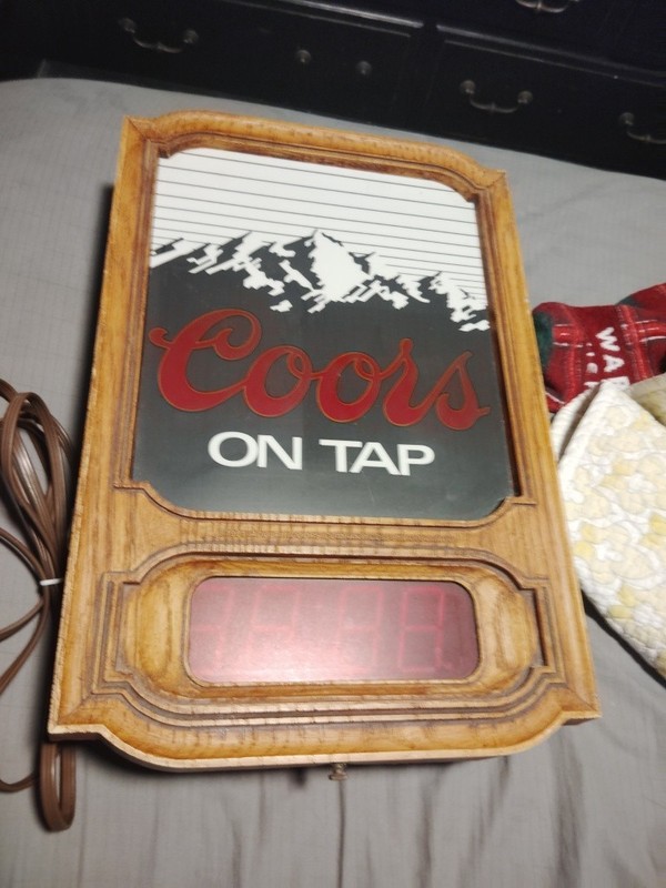 1981 Coors Banquet Beer Scrolling LED Slogan Light Display 16×11in Vintage Works
