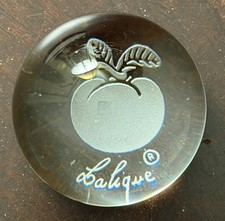 Authentic Rare LALIQUE Floral Apple Pomme Clear Crystal Paperweight