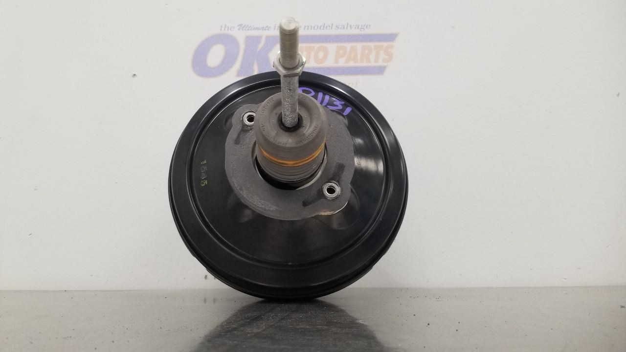11 AUDI R8 POWER BRAKE BOOSTER 423612105B