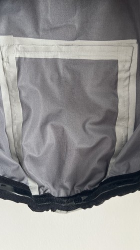 B'TWIN (Decathlon) men's ultralight waterproof cycling jacket. Size XL.Excellent - Picture 4 of 15