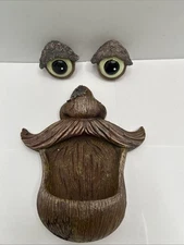 Face Decor Outdoor Old Man Bird Feeder Tree Hugger Garden Glow In The Dark Eyes 