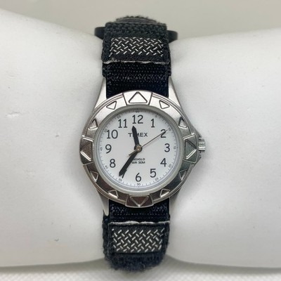 Timex indiglo kids watch quartz silver tone 27mm WR30M black up to 7  running