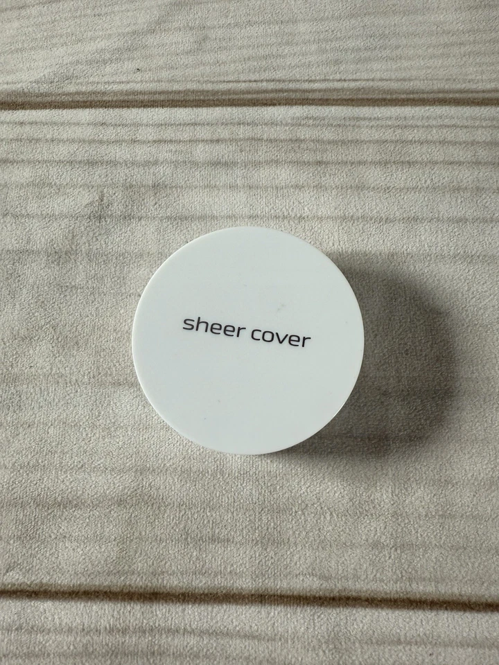 Sheer Cover Tan Foundation Perfect Shade Mineral Foundation Tan 4 g READ - Image 3 of 3