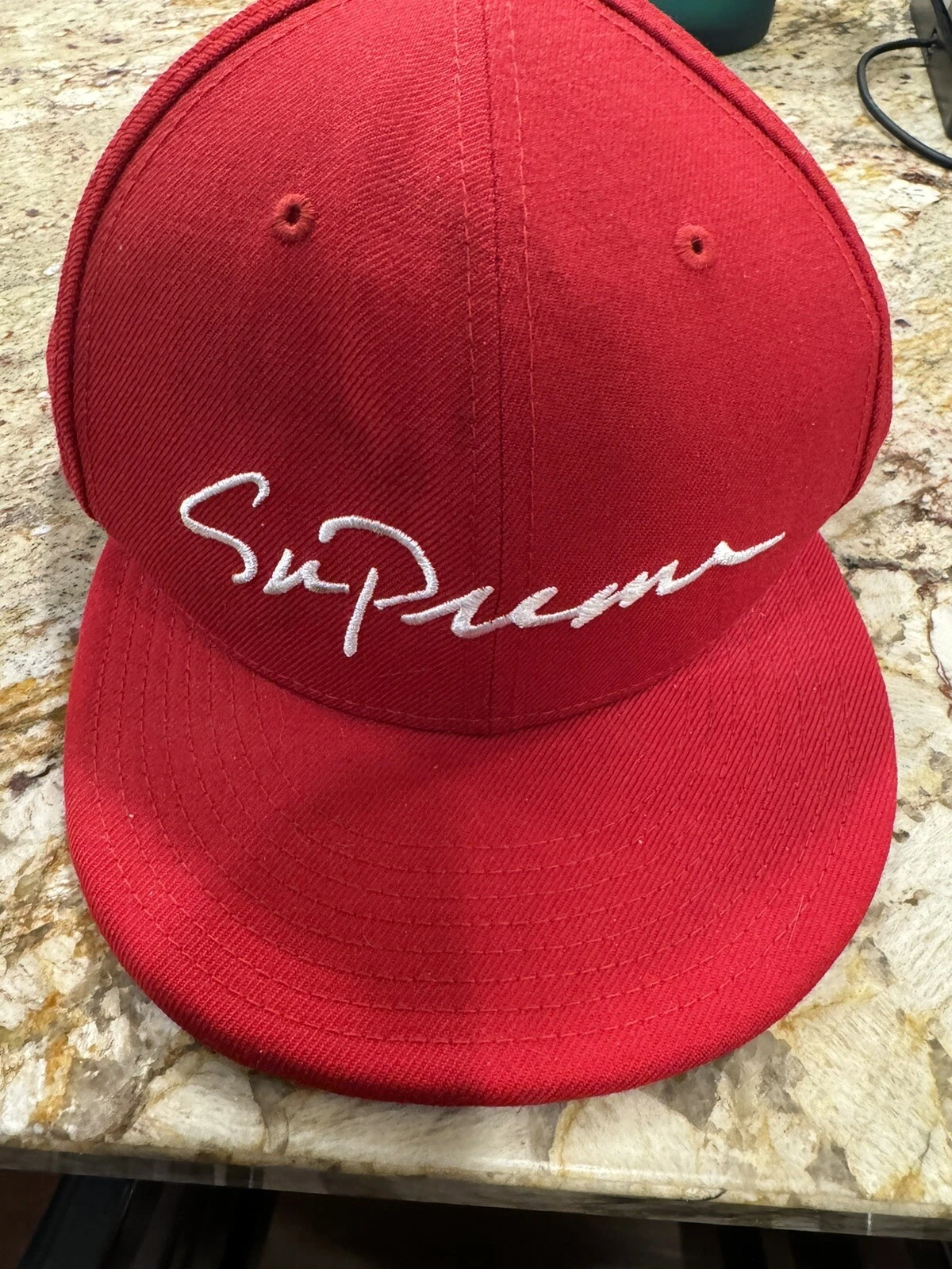 Casquette de baseball authentique SUPREME nouvelle ère script classique broderie laine rouge taille 8