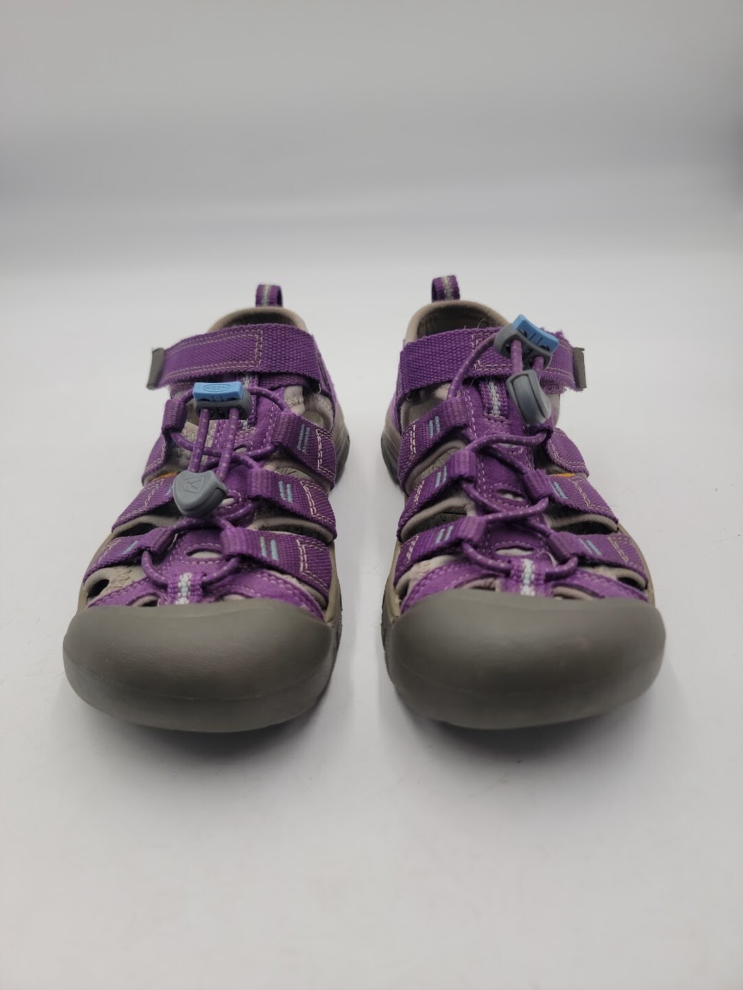 Scarpe da acqua viola Keen taglia 1 Newport H2 pescatore Tillandsia
