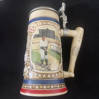 Bradford Museum Legends of Baseball Lou Gehrig: The Luckiest Man Stein Serial # 