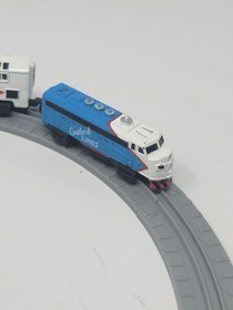 Galoob Vintage Micro Machines Galoob Lines American Passenger Train Set w Tracks