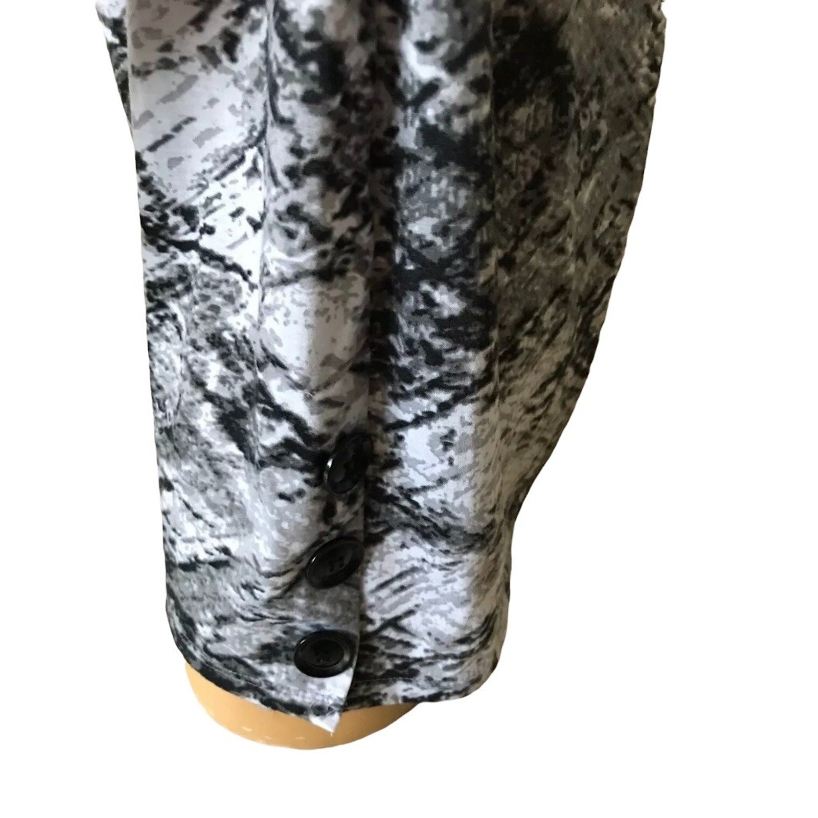 Ruby Rox Size Medium Black White Abstract Print S… - image 4