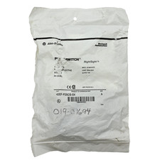 Allen Bradley 42EF-P2SCB-G4 /A Polarized Retr...