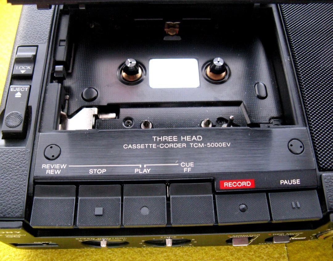【ジャンク】SONY TCM-5000EV カセットプレーヤー Sony TCM-5000EV Cassette Recorder Portable Player Audio