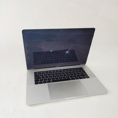 Apple Macbook Pro A1707 (2017) Silver i7 16GB 500GB GRADE C scandinavian 26