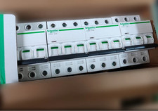 1PC NEW Schneider Miniature circuit breaker A9F19306 iC65N D6 3P#YY