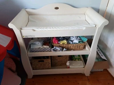 gumtree boori change table