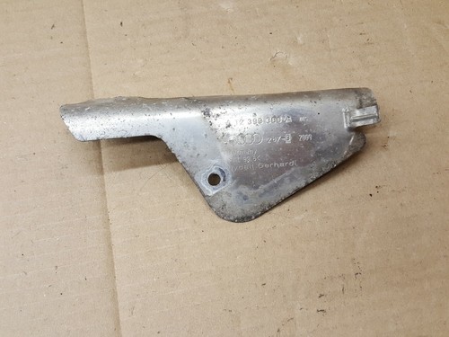 AUDI A4 B8 8K GETRIEBE GETRIEBE ABDECKPLATTE 8T2399300A