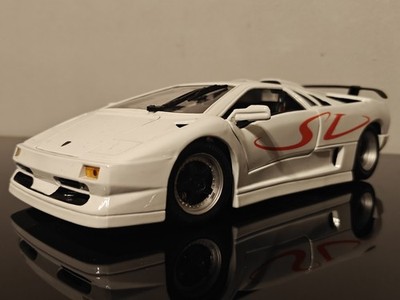 Maßstab 1:18 Lamborghini Diablo SV 6.0 V12 Diecast Modell italienischer Oldtimer 