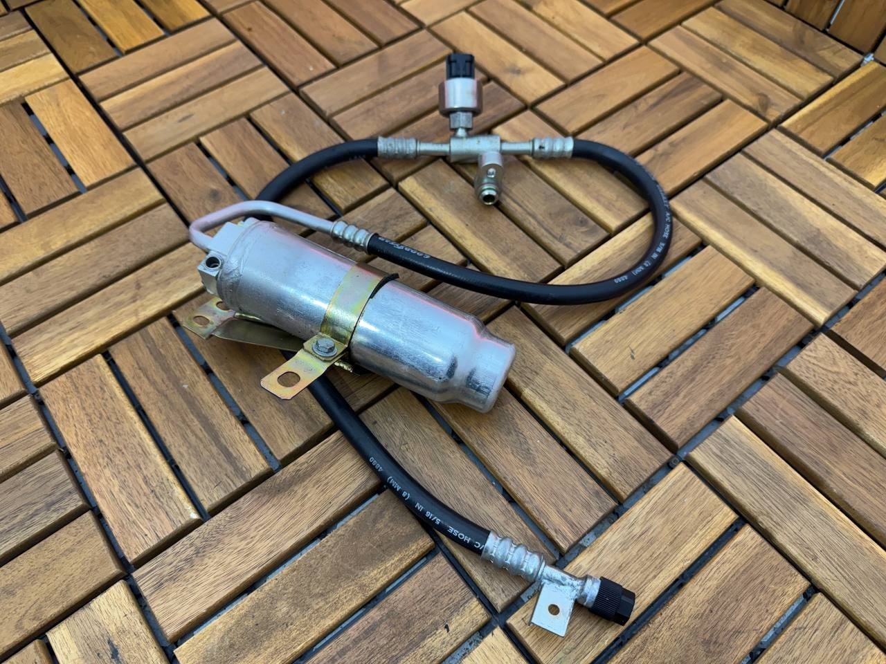 Ferrari F430 AC Pressure Switch + Pipe + Gas filter # 65628200