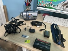Sony DCR-TRV340 Digital8 Hi8 8mm Camcorder no Hand Strap 