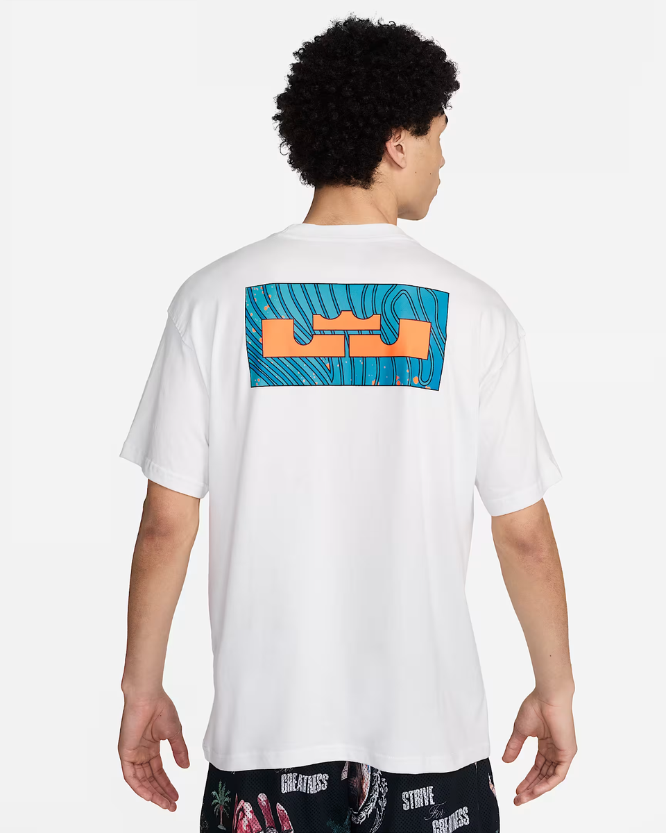 $55 NEW Nike Lebron James Men's M90 Basketball Graphic T-Shirt