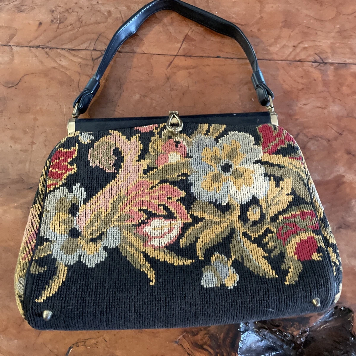 Vintage Morris Moskowitz Handbags and Purses - 5 For Sale at