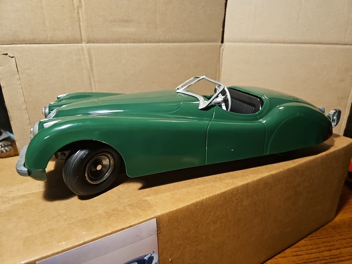 Vintage Doepke Model Toys Jaguar XK120 18