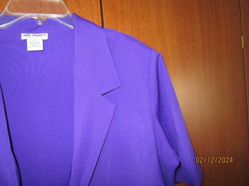 Vicki Wayne Jacket Blazer Sz 22 W Polyester Purple Bust 53 Length 28.5 in - Picture 4 of 6