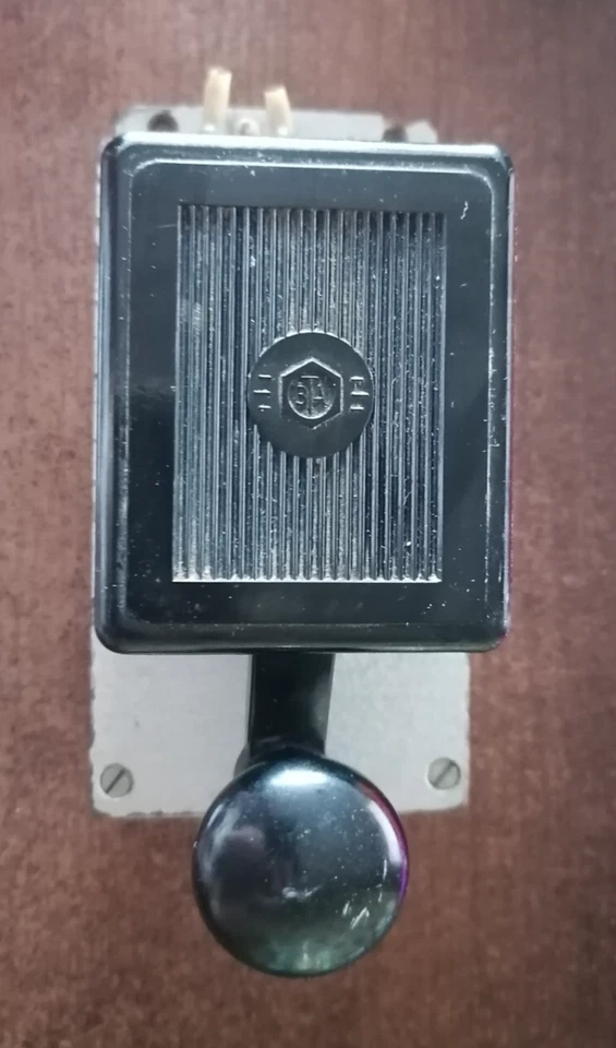 Vintage Soviet Military Morse Telegraph Straight Key from USSR - Image 2 of 4
