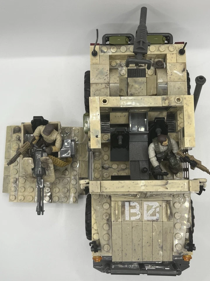 Call Of Duty Mega Bloks Light Armor Firebase - Image 3 of 4