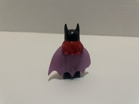 LEGO Batman Batgirl Batwoman Minifigure with Lavender Cape DC Super Heroes 76013
