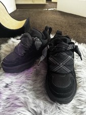 Ugg Lowmel Trainers Black Size 4