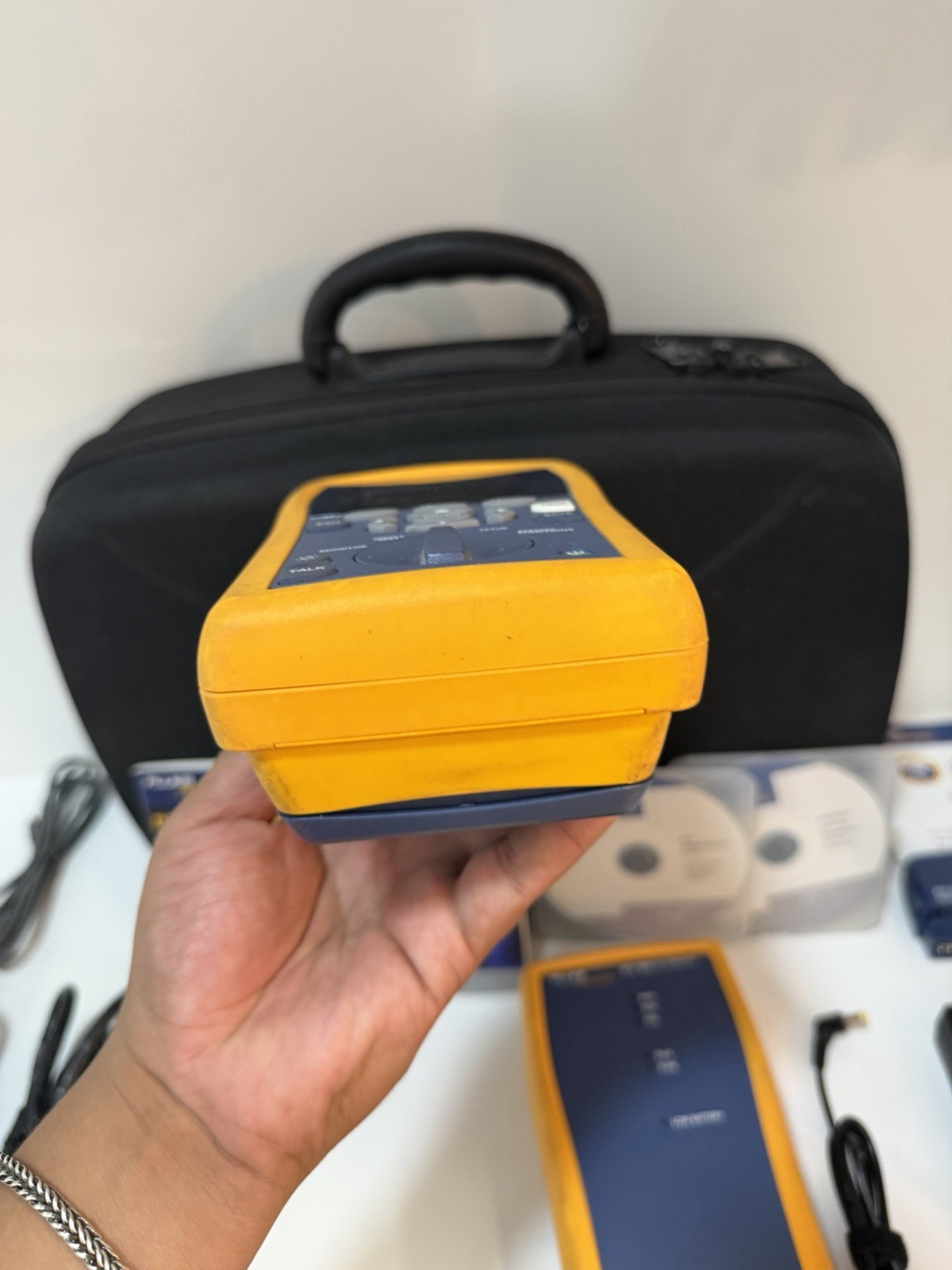 FLUKE NETWORKS DTX-1800 DTX CABLE ANALYZER KIT & PLA002  (TESTED) -FREE SHIPPING