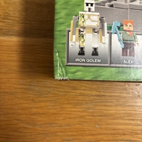 LEGO Minecraft: The Iron Golem (21123)