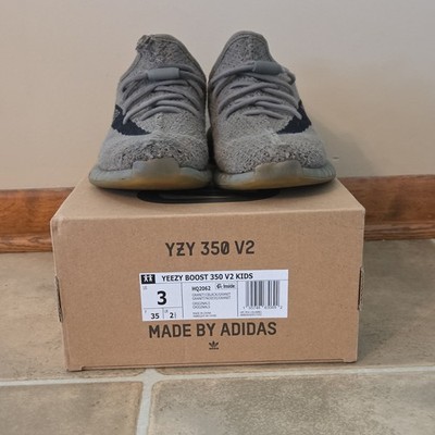 adidas Yeezy Boost 350 V2 (GS) Gray/Black Unisex Kids Sneaker 3 HQ2062