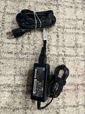 Genuine HP Mini 30 AC Power Adapter 1000 Notebook Compaq 700 Netbook 19V 1.58A