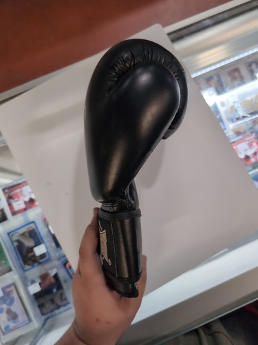 Prolast Professional Boxing Gloves - High Graded - New W/Out Tags - Picture 8 of 16