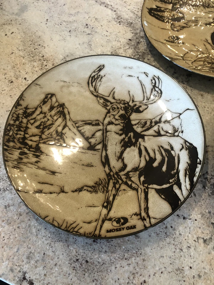 "Tres fantásticos platos de cena de cerámica de roble musgo de 10"" pato alce oso" Foto 2 de 4