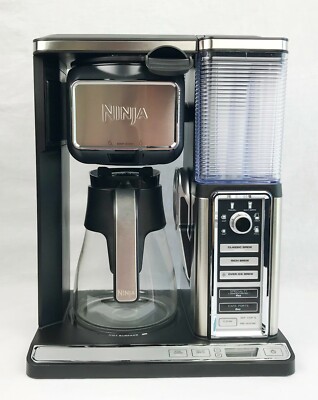 Ninja Coffee Maker Hot/Iced Coffee 6 