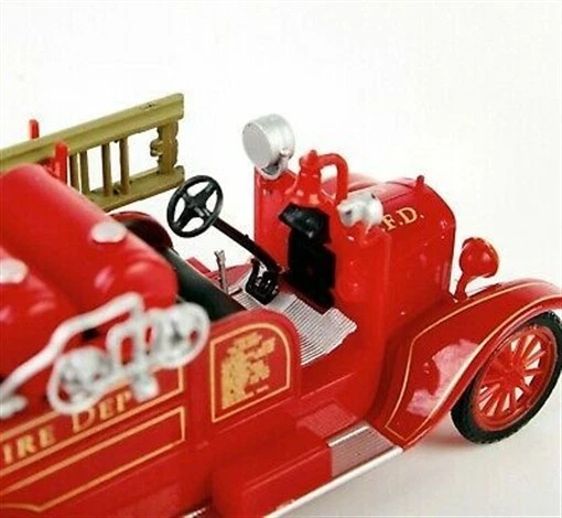Amercom Fire Trucks 1:72 Ford Model T Fire Truck Chicago Fire Department ACSF34 - Image 4 of 4