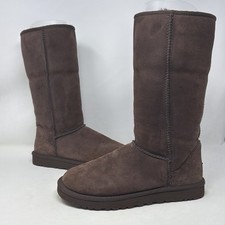 UGG Australia Classic Tall Boots Womens 8 Chocolate Brown Suede Sheepskin 5815