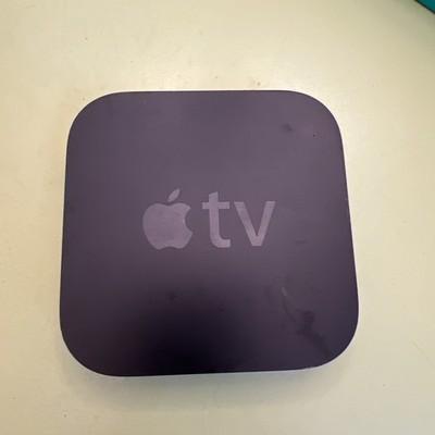 Apple TV (3rd Generation) 8GB Digital HD Media Streamer A1469 Black